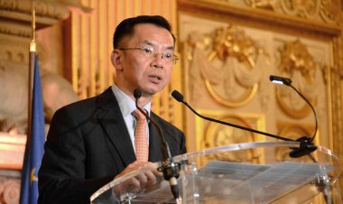 Sau “ngoại giao chiến lang” ở Mỹ, Trung Quốc lớn giọng luôn tại Pháp