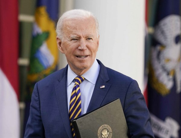 Tổng thống Biden: Mỹ sẽ sớm chạm mục tiêu 100 triệu liều vaccine