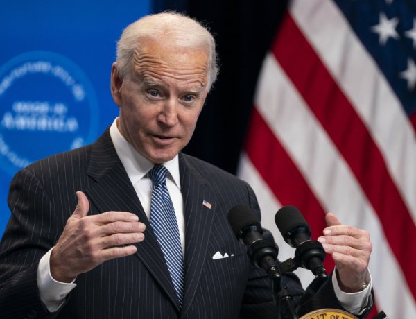 Tổng thống Biden chưa từ bỏ thuế với hàng hóa Trung Quốc
