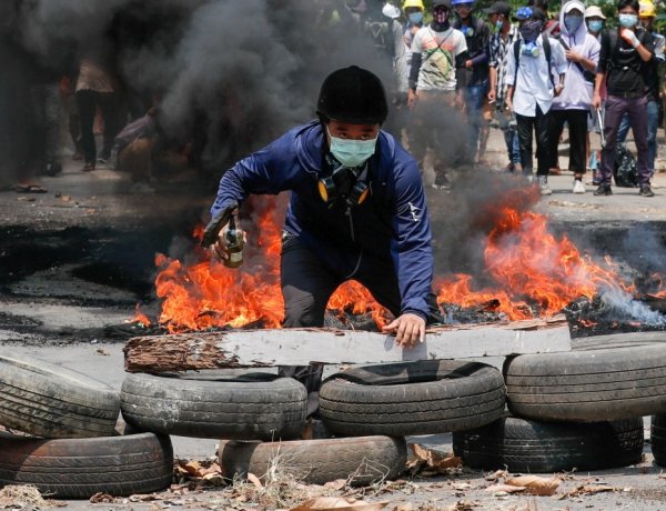 Mỹ kinh hoàng về bạo lực ở Myanmar