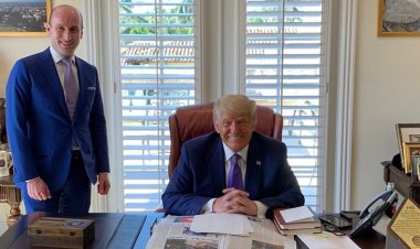 Có gì trong bức ảnh về văn phòng mới của cựu tổng thống Donald Trump?