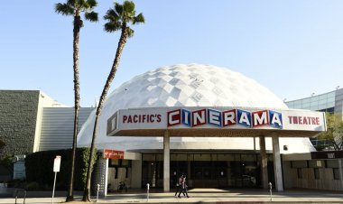 Các phương tiện truyền thông cầu cứu giúp Cinerama Dome