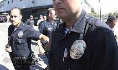 LAPD kiểm tra phương pháp cách Tu chính án lập chính sách