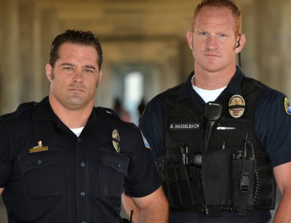 Cảnh sát chuẩn bị cho cuộc biểu tình “White Lives Matter”
