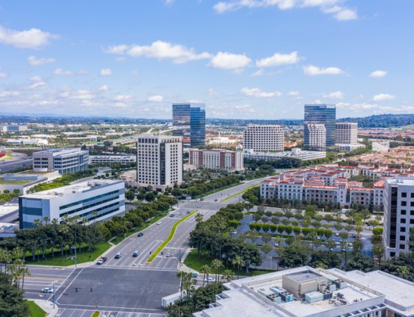 Sau phiên họp 13/4, các cuộc bầu cử của Quận có đến Irvine không?