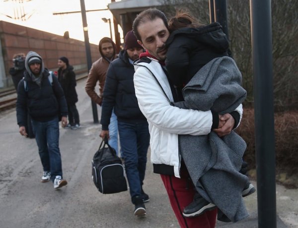Đan Mạch yêu cầu một số người Syria rời đi, gia đình ly tán