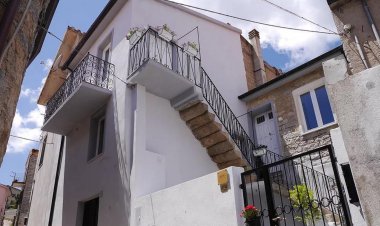 Bạn có ngạc nhiên không khi mua nhà chỉ với giá chỉ 1 Euro?