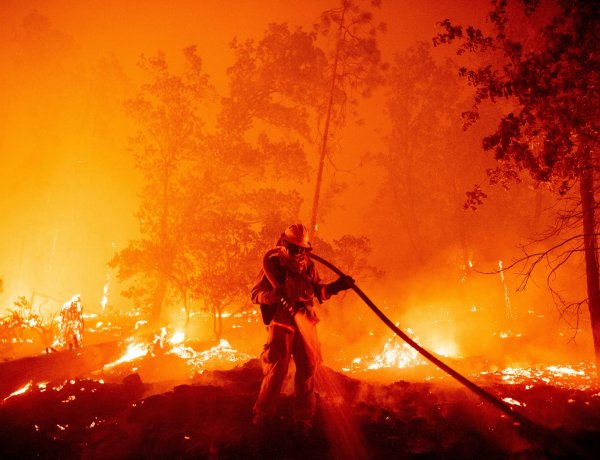 California nhận báo động đỏ về nạn cháy ở nhiều khu vực