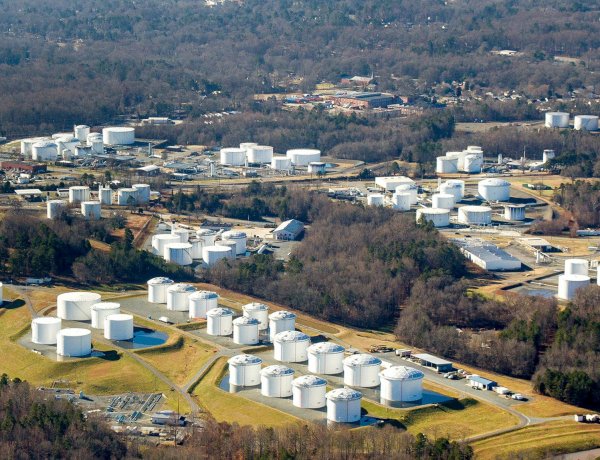 COLONIAL PIPELINE THÚC ĐẨY PHỤC HỒI SAU CUỘC TẤN CÔNG MẠNG