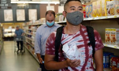 California khuyến nghị đeo khẩu trang cho tất cả mọi người trong nhà