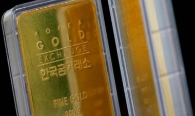 Giá vàng tăng vượt mức 1.800 Mỹ kim sau thông báo của Fed