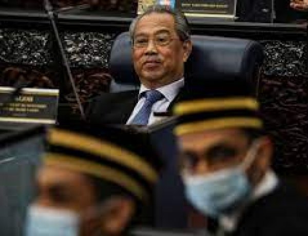 Ba cuộc khủng hoảng chờ vị thủ tướng mới của Malaysia